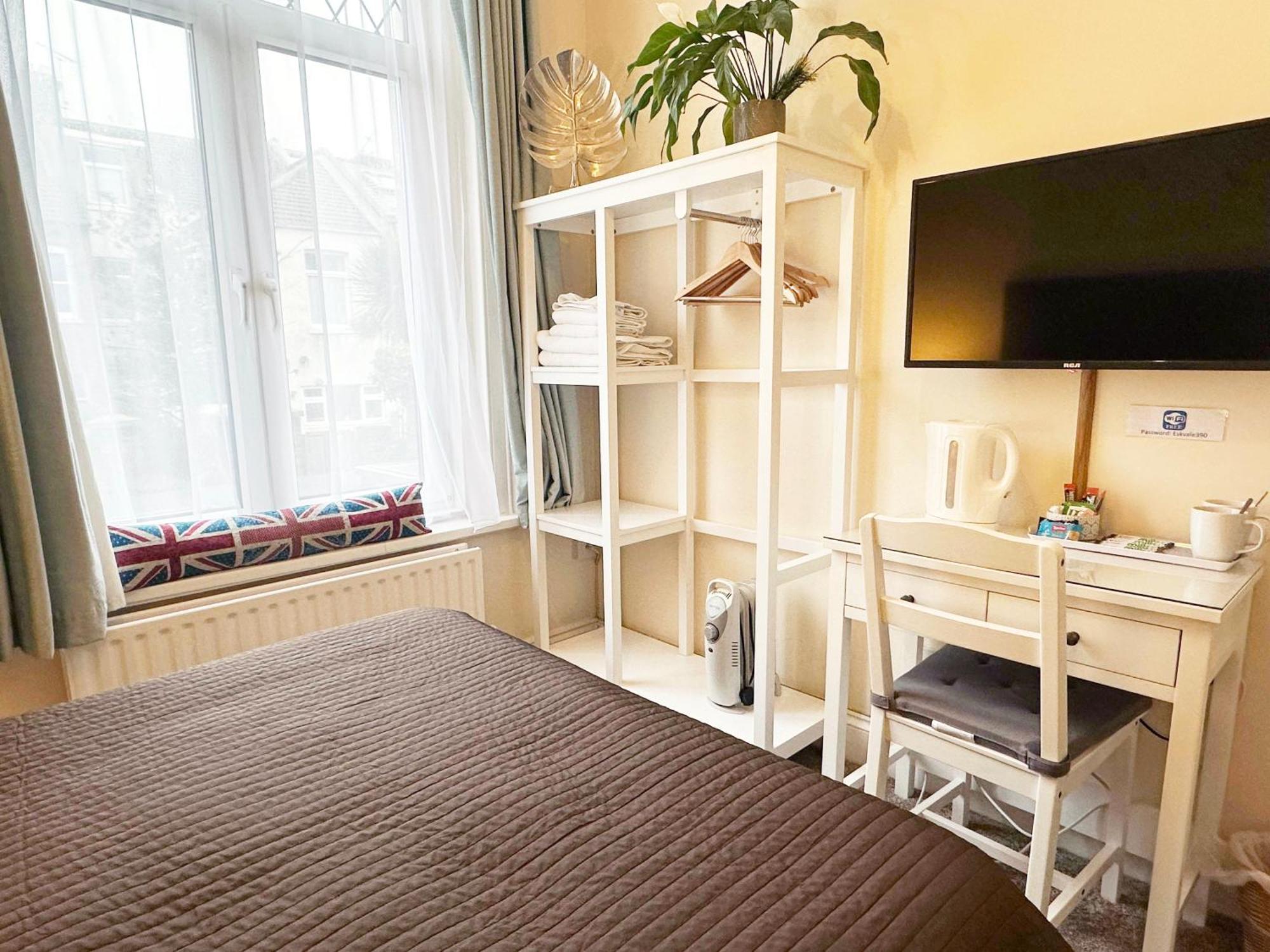 Esk Vale Guest House 포츠머스 외부 사진