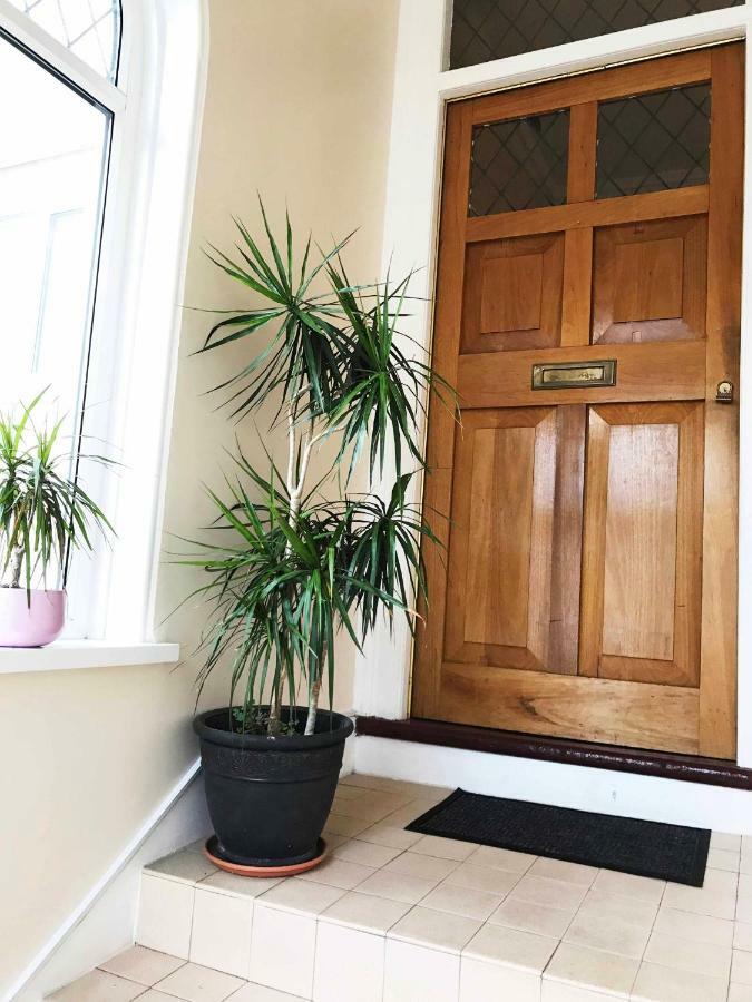 Esk Vale Guest House 포츠머스 외부 사진